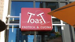 Toast Enoteca & Cucina